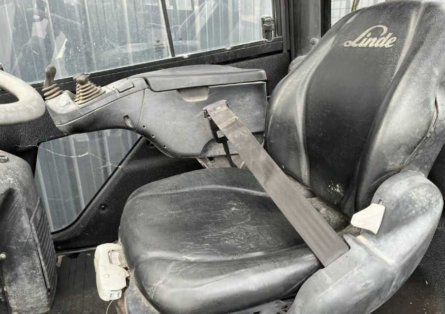 Carretilla elevadora diésel Linde H50D-02: foto 8