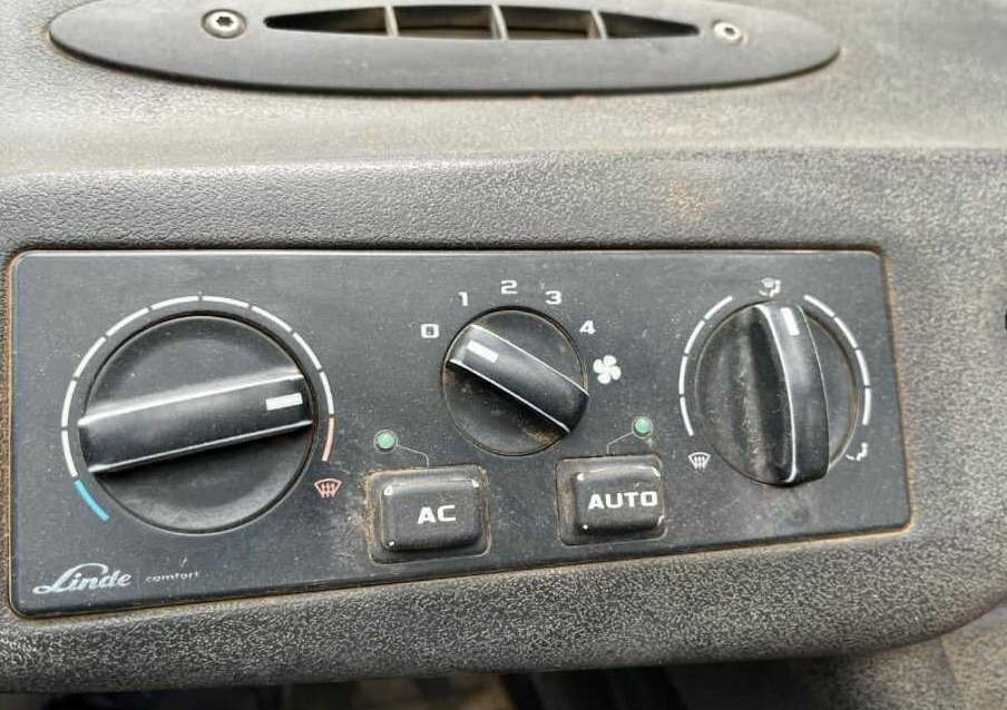 Carretilla elevadora diésel Linde H50D-03: foto 6