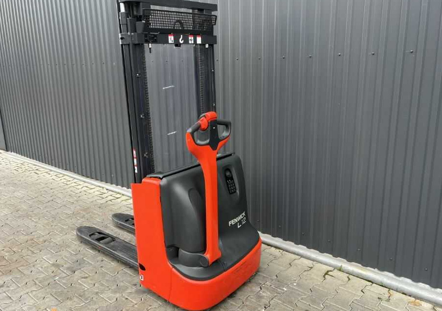 Linde L12 - Apilador: foto 3 Linde L12 - Apilador: foto 3