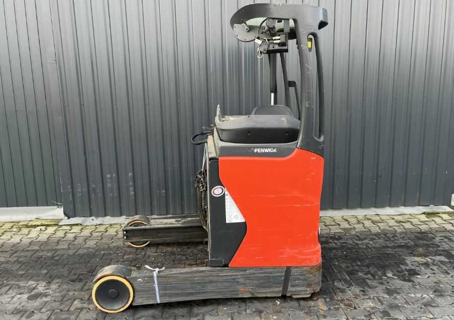 Linde R14HD-01 - Retráctil: foto 2 Linde R14HD-01 - Retráctil: foto 2