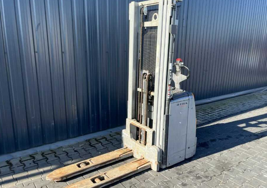 Still EXV14 - Apilador: foto 1 Still EXV14 - Apilador: foto 1