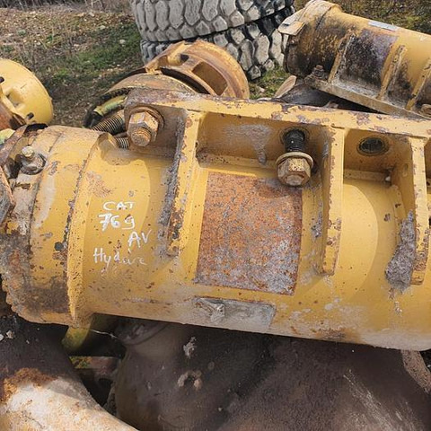 Caterpillar HG/08 VERRIN BENNE 769C 769D 771C 771D - - Suspensión: foto 2 Caterpillar HG/08 VERRIN BENNE 769C 769D 771C 771D - - Suspensión: foto 2