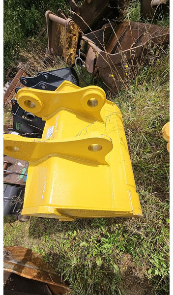 Komatsu PC200 - Cazo: foto 4 Komatsu PC200 - Cazo: foto 4