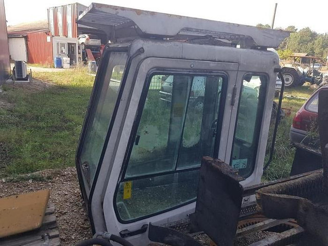 Liebherr A904 R904 A914 R914 A924 R924 A934 R934 A944 R944 A954 R954 - - Cabina para Maquinaria de construcción: foto 2 Liebherr A904 R904 A914 R914 A924 R924 A934 R934 A944 R944 A954 R954 - - Cabina para Maquinaria de construcción: foto 2