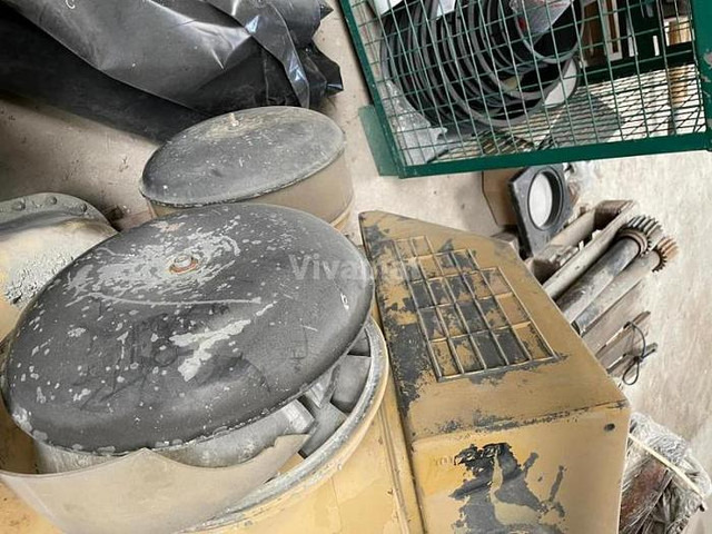 Caterpillar 101-2121 ADMISSION AIR 763 - Recambio: foto 5 Caterpillar 101-2121 ADMISSION AIR 763 - Recambio: foto 5