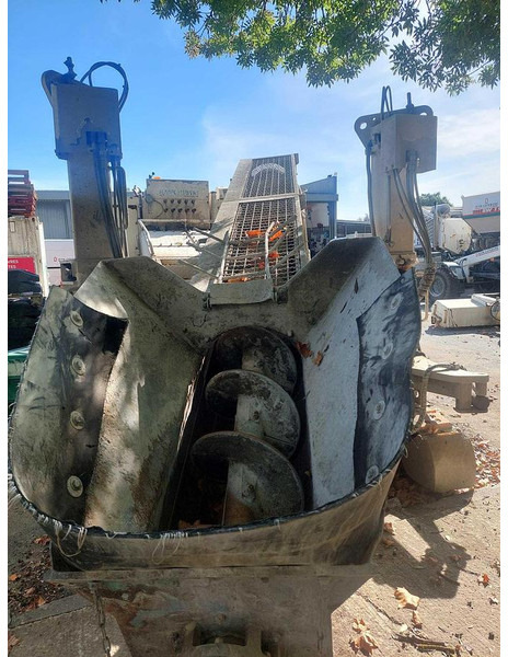 Wirtgen SP150F - Maquinaria para hormigón: foto 5 Wirtgen SP150F - Maquinaria para hormigón: foto 5