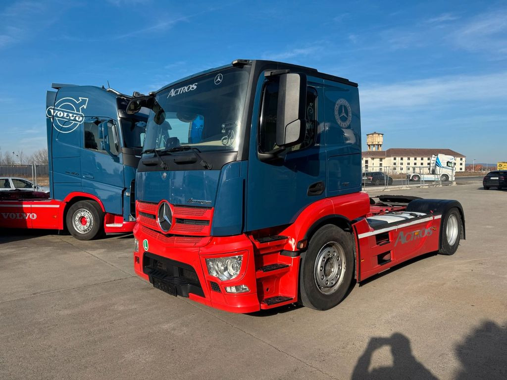 Mercedes-Benz ACTROS 1843 * AUTOTRANSPORTER * LEDER * ACC * - Cabeza tractora: foto 1 Mercedes-Benz ACTROS 1843 * AUTOTRANSPORTER * LEDER * ACC * - Cabeza tractora: foto 1