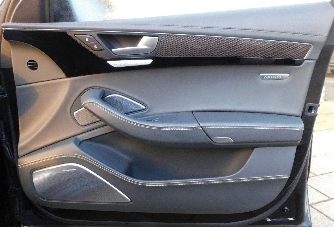 Berlina Audi S8 plus original ABT  519kW 320km/h mit 22 Zoll: foto 32