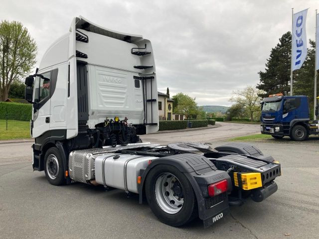 Iveco Stralis AS440S48T/FP LT Euro6 Intarder Klima ZV - Cabeza tractora: foto 5 Iveco Stralis AS440S48T/FP LT Euro6 Intarder Klima ZV - Cabeza tractora: foto 5