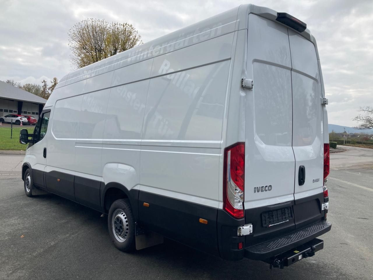 Iveco Daily 35S16V H3 Euro6 Klima AHK Navi ZV - Furgón: foto 5 Iveco Daily 35S16V H3 Euro6 Klima AHK Navi ZV - Furgón: foto 5