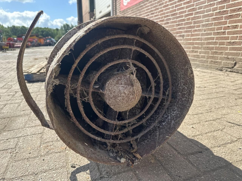 Vijzelpomp - Gebruikt - Implemento para Maquinaria agrícola: foto 2 Vijzelpomp - Gebruikt - Implemento para Maquinaria agrícola: foto 2