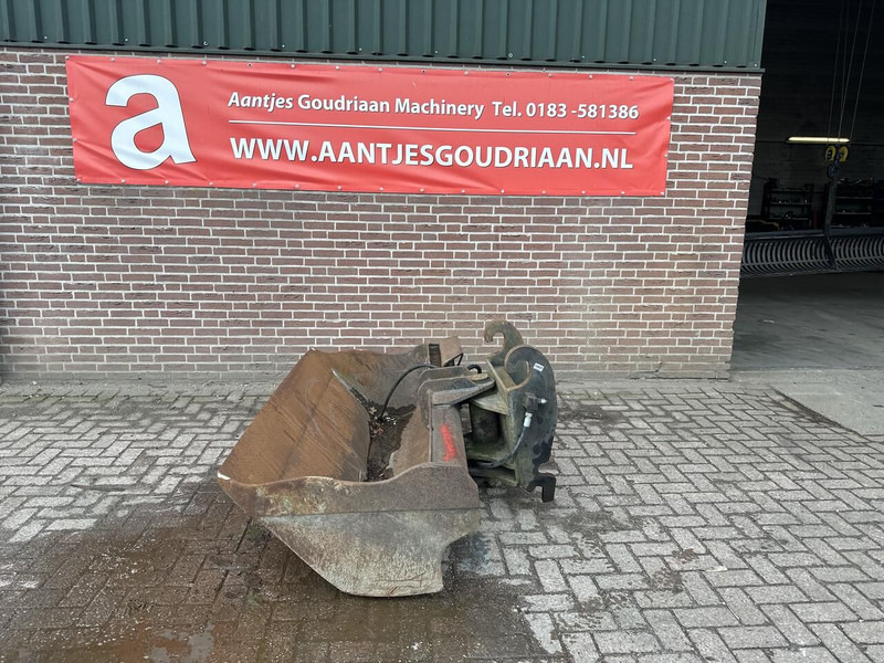KANTELBAK CW 30 - Gebruikt - Cazo para Maquinaria de construcción: foto 1 KANTELBAK CW 30 - Gebruikt - Cazo para Maquinaria de construcción: foto 1