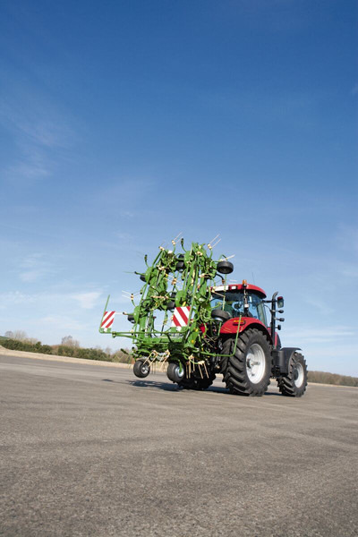 Krone gedragen schudders KW - Henificadora: foto 3 Krone gedragen schudders KW - Henificadora: foto 3