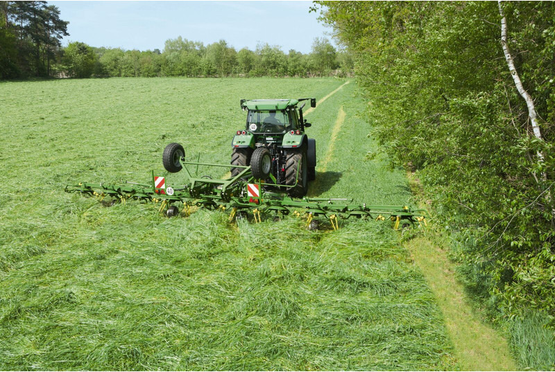 Krone getrokken schudders KWT met wielstel - Henificadora: foto 3 Krone getrokken schudders KWT met wielstel - Henificadora: foto 3