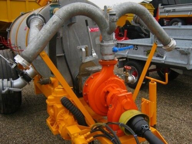 Onbekend - Esparcidor de estiércol: foto 1 Onbekend - Esparcidor de estiércol: foto 1