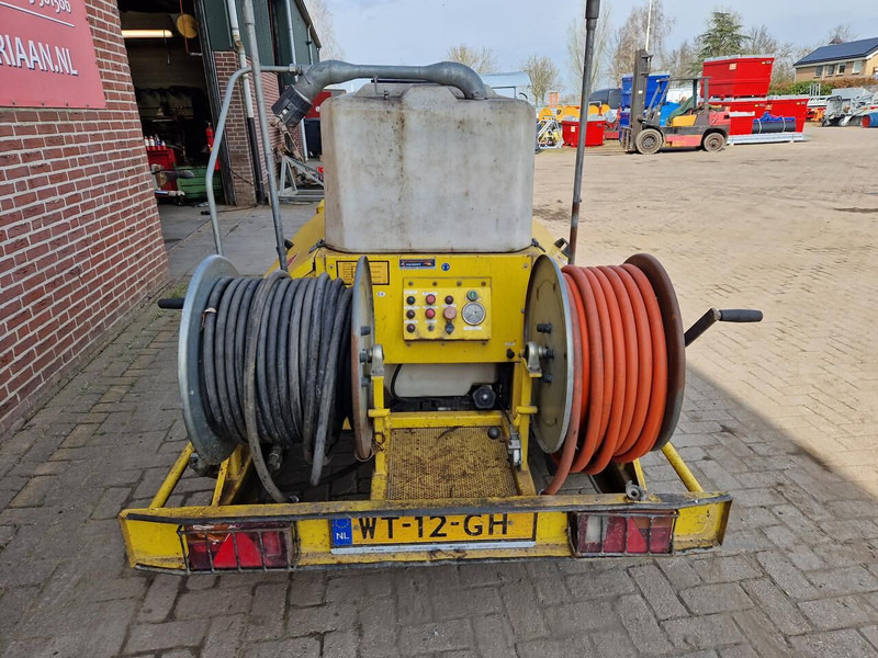 Onbekend ROM400 - Limpieza de alcantarillado: foto 4 Onbekend ROM400 - Limpieza de alcantarillado: foto 4