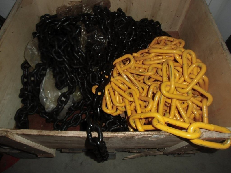 Stalen ketting 10 mm - Cabrestante: foto 1 Stalen ketting 10 mm - Cabrestante: foto 1