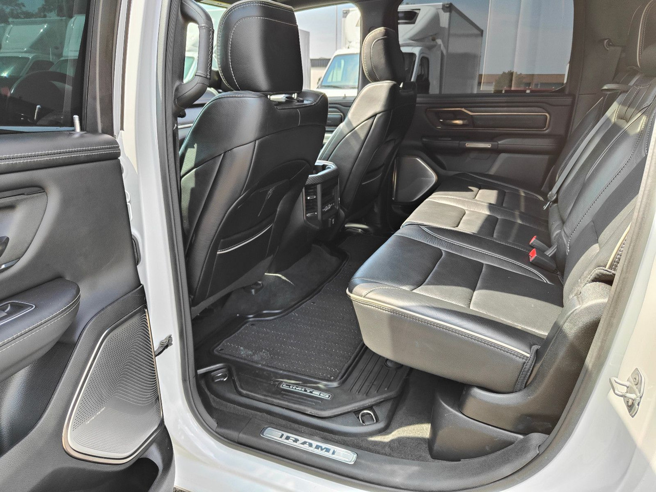 SUV/ Todoterreno Dodge RAM HEMI Limited 5.7 PRINS LPG Luftfederung: foto 11 SUV/ Todoterreno Dodge RAM HEMI Limited 5.7 PRINS LPG Luftfederung: foto 11