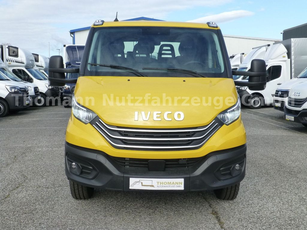 Iveco DAILY 70C18 DoKa Schiebeplateau Luftfed Navi Iveco DAILY 70C18 DoKa Schiebeplateau Luftfed Navi - Grua de remolque autos, Furgoneta: foto 4 Iveco DAILY 70C18 DoKa Schiebeplateau Luftfed Navi Iveco DAILY 70C18 DoKa Schiebeplateau Luftfed Navi - Grua de remolque autos, Furgoneta: foto 4