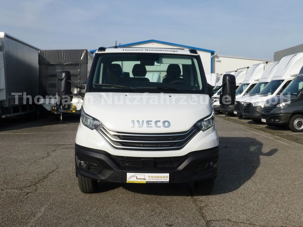 Iveco DAILY 70C18 Festplateau Alu Premium Automatik Iveco DAILY 70C18 Festplateau Alu Premium Automatik - Grua de remolque autos, Furgoneta: foto 3 Iveco DAILY 70C18 Festplateau Alu Premium Automatik Iveco DAILY 70C18 Festplateau Alu Premium Automatik - Grua de remolque autos, Furgoneta: foto 3