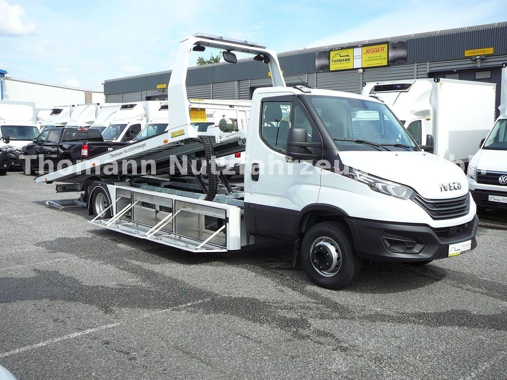 Iveco DAILY 72C18 Schiebeplateu Hubbrille Luftfed Navi Iveco DAILY 72C18 Schiebeplateu Hubbrille Luftfed Navi - Grua de remolque autos, Furgoneta: foto 1 Iveco DAILY 72C18 Schiebeplateu Hubbrille Luftfed Navi Iveco DAILY 72C18 Schiebeplateu Hubbrille Luftfed Navi - Grua de remolque autos, Furgoneta: foto 1
