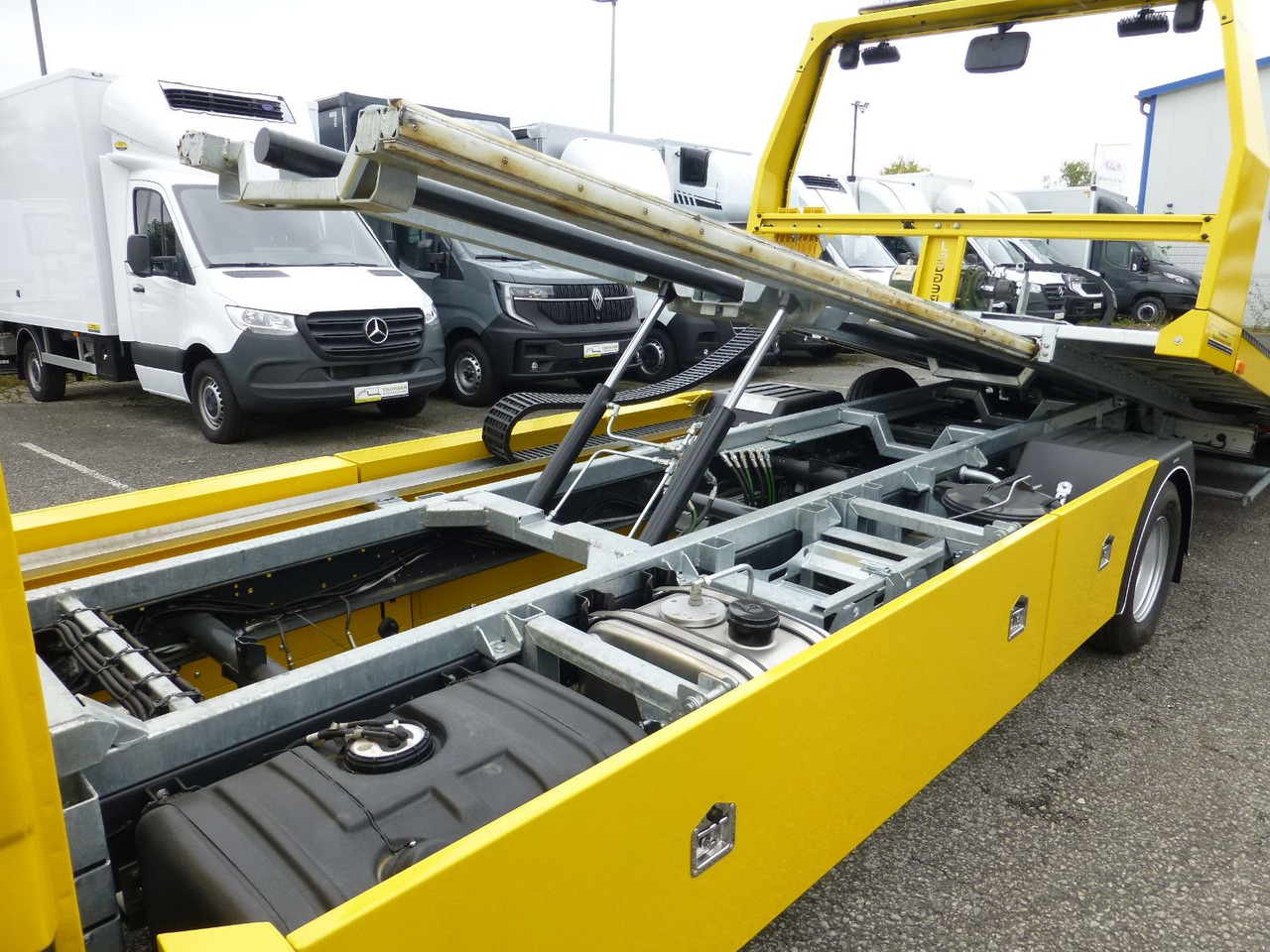 Grua de remolque autos Iveco DAILY 72C18 Schiebeplateu Luftfed Navi Hubbrille: foto 19