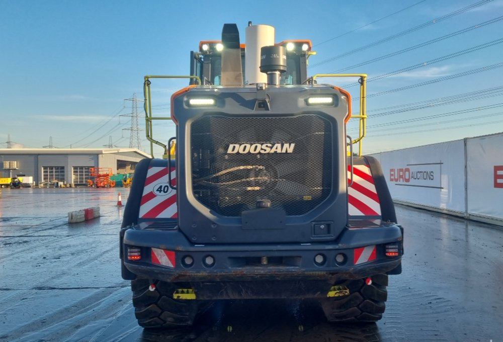 DOOSAN DL 320-7 - Cargadora de ruedas: foto 4 DOOSAN DL 320-7 - Cargadora de ruedas: foto 4