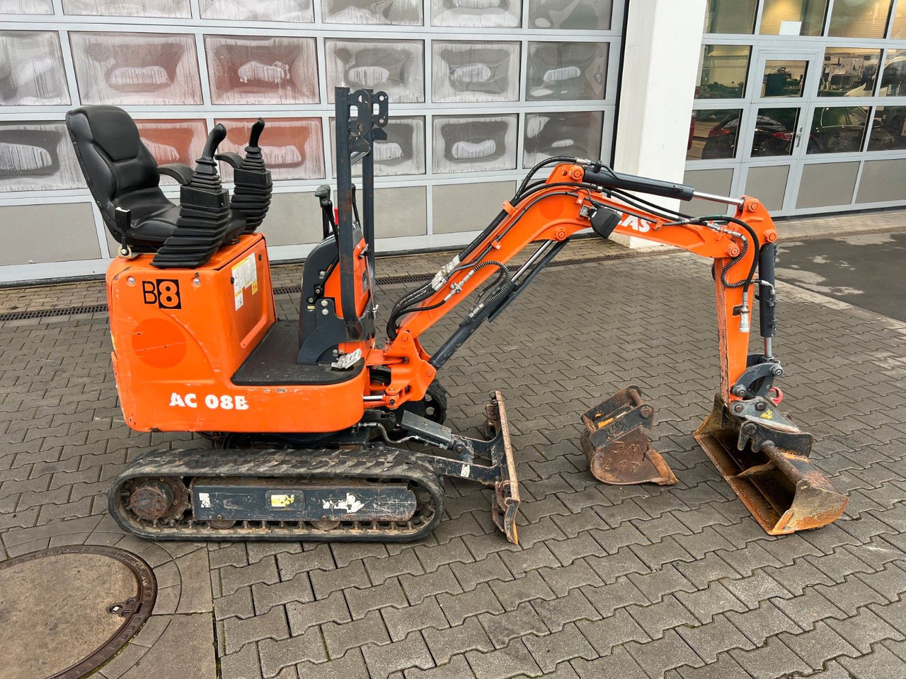 Atlas AC08B / 2022 / nur 1.011h / TL / GL - Miniexcavadora: foto 3 Atlas AC08B / 2022 / nur 1.011h / TL / GL - Miniexcavadora: foto 3