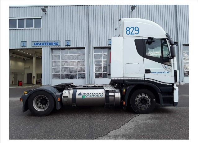 Iveco AS440S40T/P NG LNG Erdgas Intarder Iveco AS440S40T/P NG LNG Erdgas Intarder - Cabeza tractora: foto 2 Iveco AS440S40T/P NG LNG Erdgas Intarder Iveco AS440S40T/P NG LNG Erdgas Intarder - Cabeza tractora: foto 2