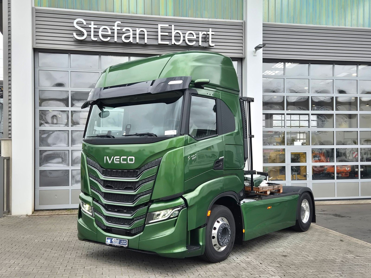 Iveco S-Way AS440S58T/FP 4x2 *MirrorCam*Retarder* - Cabeza tractora: foto 1 Iveco S-Way AS440S58T/FP 4x2 *MirrorCam*Retarder* - Cabeza tractora: foto 1
