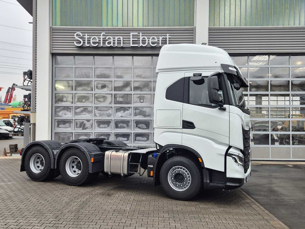 Iveco X-Way AS440X57TZ/P ON+ 6x4 Intarder 2xBett Iveco X-Way AS440X57TZ/P ON+ 6x4 Intarder 2xBett - Cabeza tractora: foto 4 Iveco X-Way AS440X57TZ/P ON+ 6x4 Intarder 2xBett Iveco X-Way AS440X57TZ/P ON+ 6x4 Intarder 2xBett - Cabeza tractora: foto 4