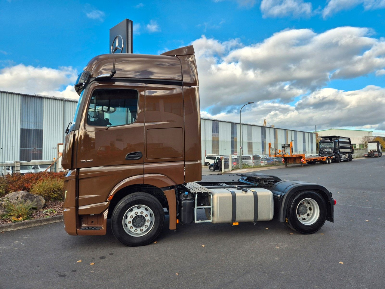 Mercedes-Benz Actros 1848 LS Öl-Retarder Standklima BigSpace - Cabeza tractora: foto 5 Mercedes-Benz Actros 1848 LS Öl-Retarder Standklima BigSpace - Cabeza tractora: foto 5
