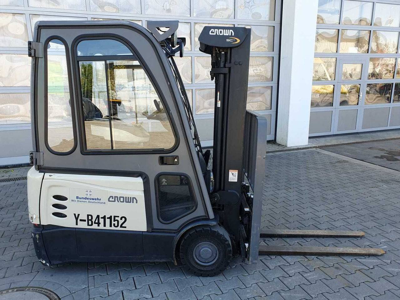 Crown SCT6020-1.3 /Triplex: 4.30m /Batterie 2020 - Carretilla elevadora eléctrica: foto 2 Crown SCT6020-1.3 /Triplex: 4.30m /Batterie 2020 - Carretilla elevadora eléctrica: foto 2