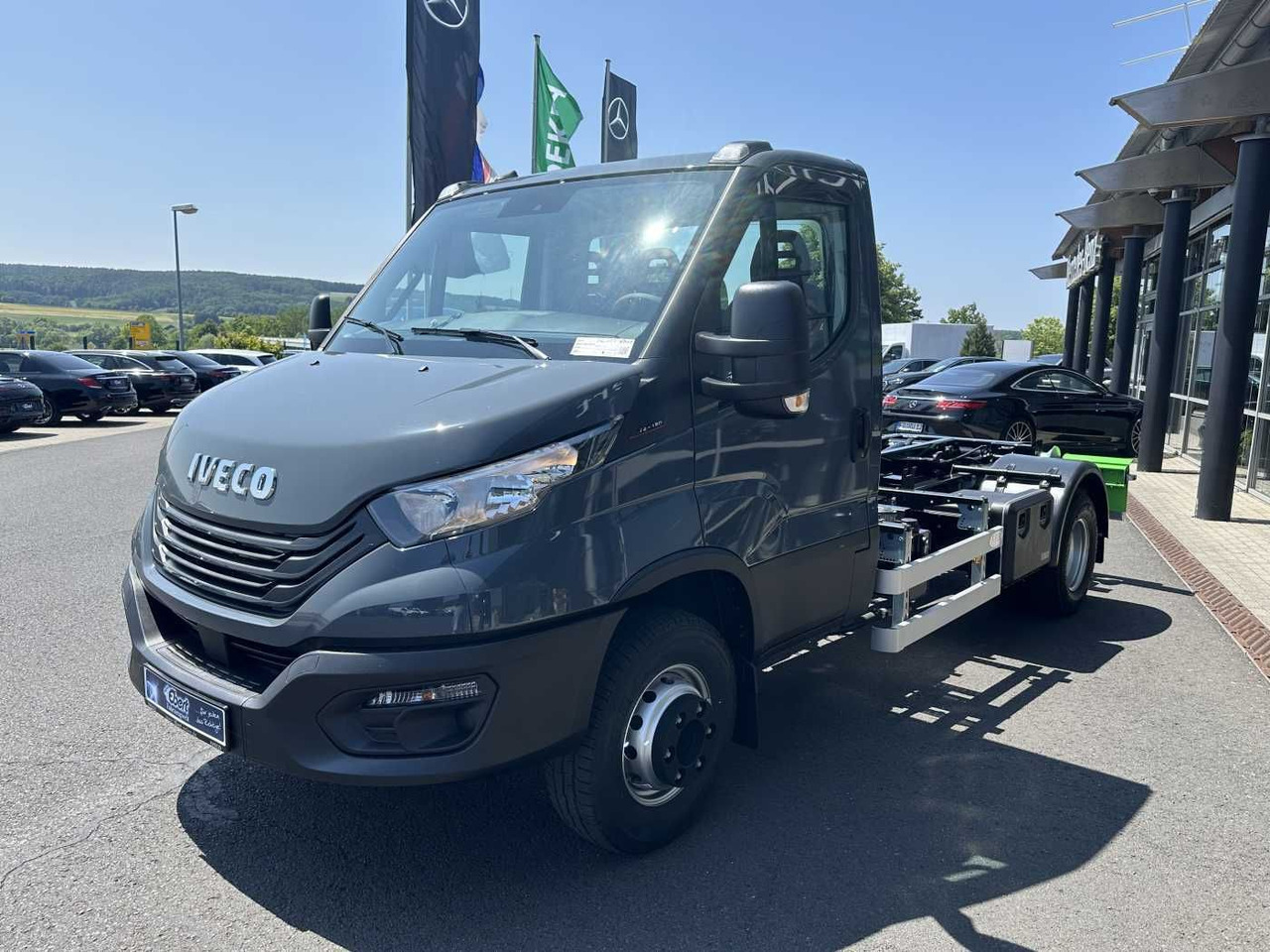 Iveco Daily 70C18 H 3.0L *R3.750mm*AHK*Luft*Sperre* - Furgoneta: foto 3 Iveco Daily 70C18 H 3.0L *R3.750mm*AHK*Luft*Sperre* - Furgoneta: foto 3