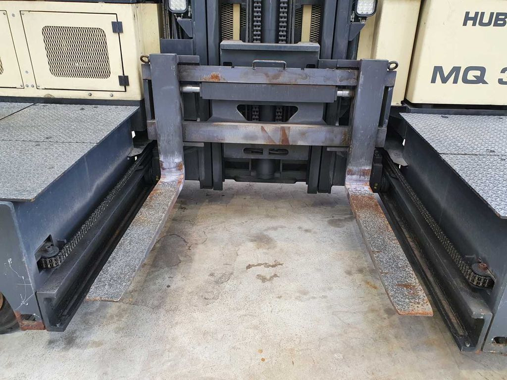 Carretilla de carga lateral Hubtex MQ 30 H Hybrid / 748h! / Diesel + Elektro Hubtex MQ 30 H Hybrid / 748h! / Diesel + Elektro: foto 9 Carretilla de carga lateral Hubtex MQ 30 H Hybrid / 748h! / Diesel + Elektro Hubtex MQ 30 H Hybrid / 748h! / Diesel + Elektro: foto 9