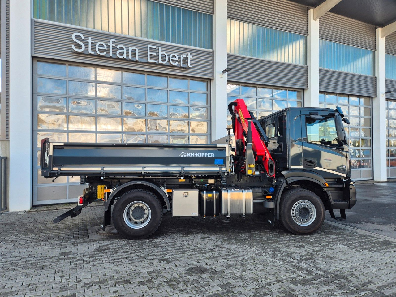 Camión volquete, Camión grúa Iveco AD200X46/P HR OFF Palfinger PK 12.501 Funk AHK: foto 8 Camión volquete, Camión grúa Iveco AD200X46/P HR OFF Palfinger PK 12.501 Funk AHK: foto 8