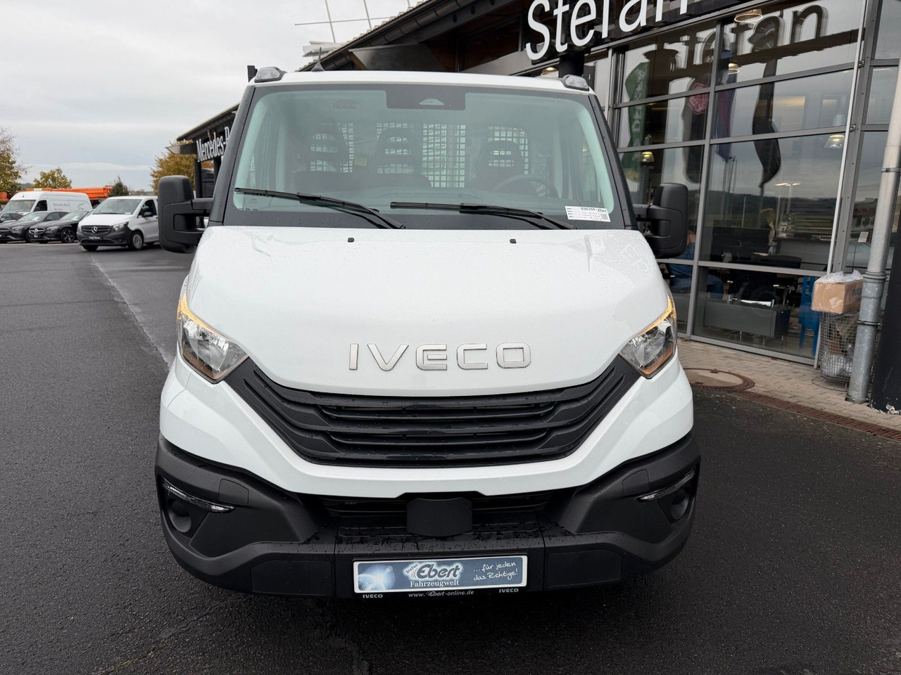 Iveco Daily 35S16 H 3.0L *R3.750mm*AHK*Klima* - Furgoneta caja abierta: foto 2 Iveco Daily 35S16 H 3.0L *R3.750mm*AHK*Klima* - Furgoneta caja abierta: foto 2