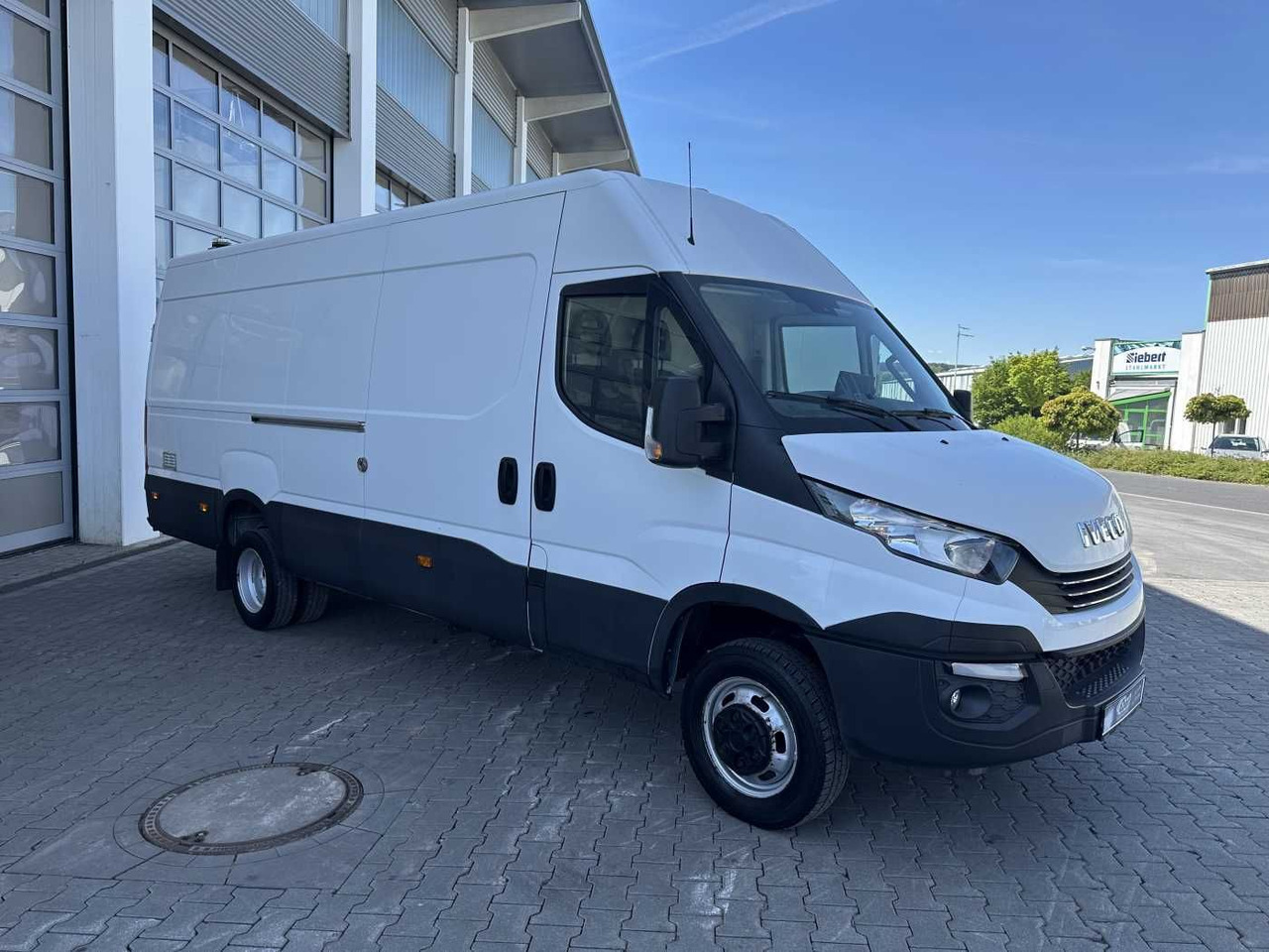Iveco Daily 50C16 R4.100mm *AHK*Automatik*Ladekran* - Furgón: foto 3 Iveco Daily 50C16 R4.100mm *AHK*Automatik*Ladekran* - Furgón: foto 3