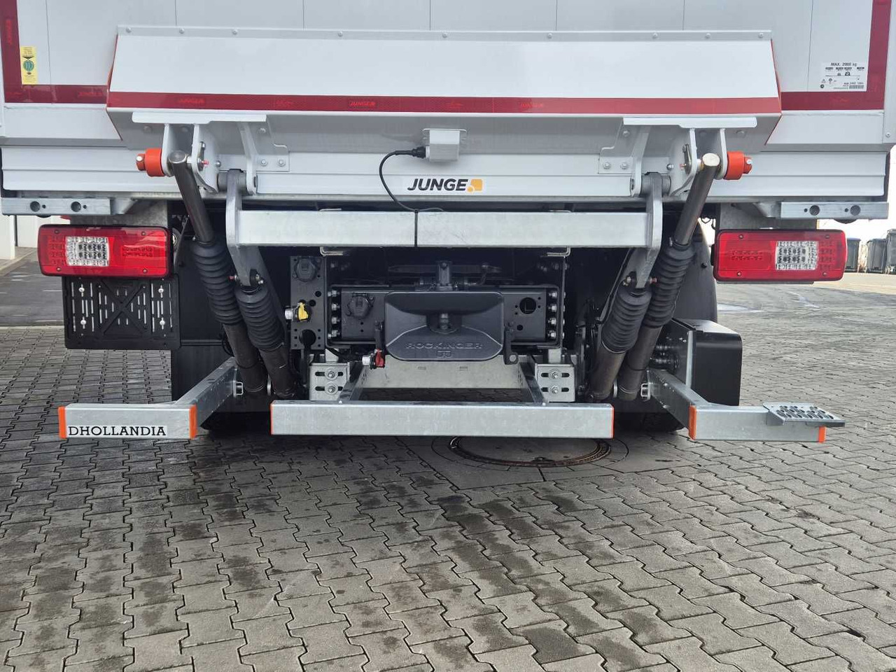 Arrendamiento de  Iveco S Way AT190S40/P LBW Tür AHK Navi Bett Iveco S Way AT190S40/P LBW Tür AHK Navi Bett: foto 7