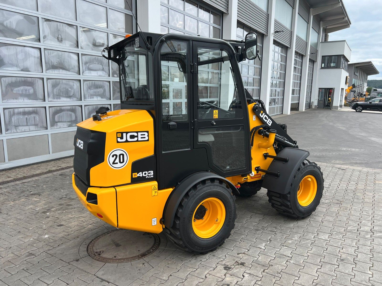 JCB 403 Plus / Neufahrzeug / 2025 / Gabel / Schaufel - Cargadora de ruedas: foto 3 JCB 403 Plus / Neufahrzeug / 2025 / Gabel / Schaufel - Cargadora de ruedas: foto 3