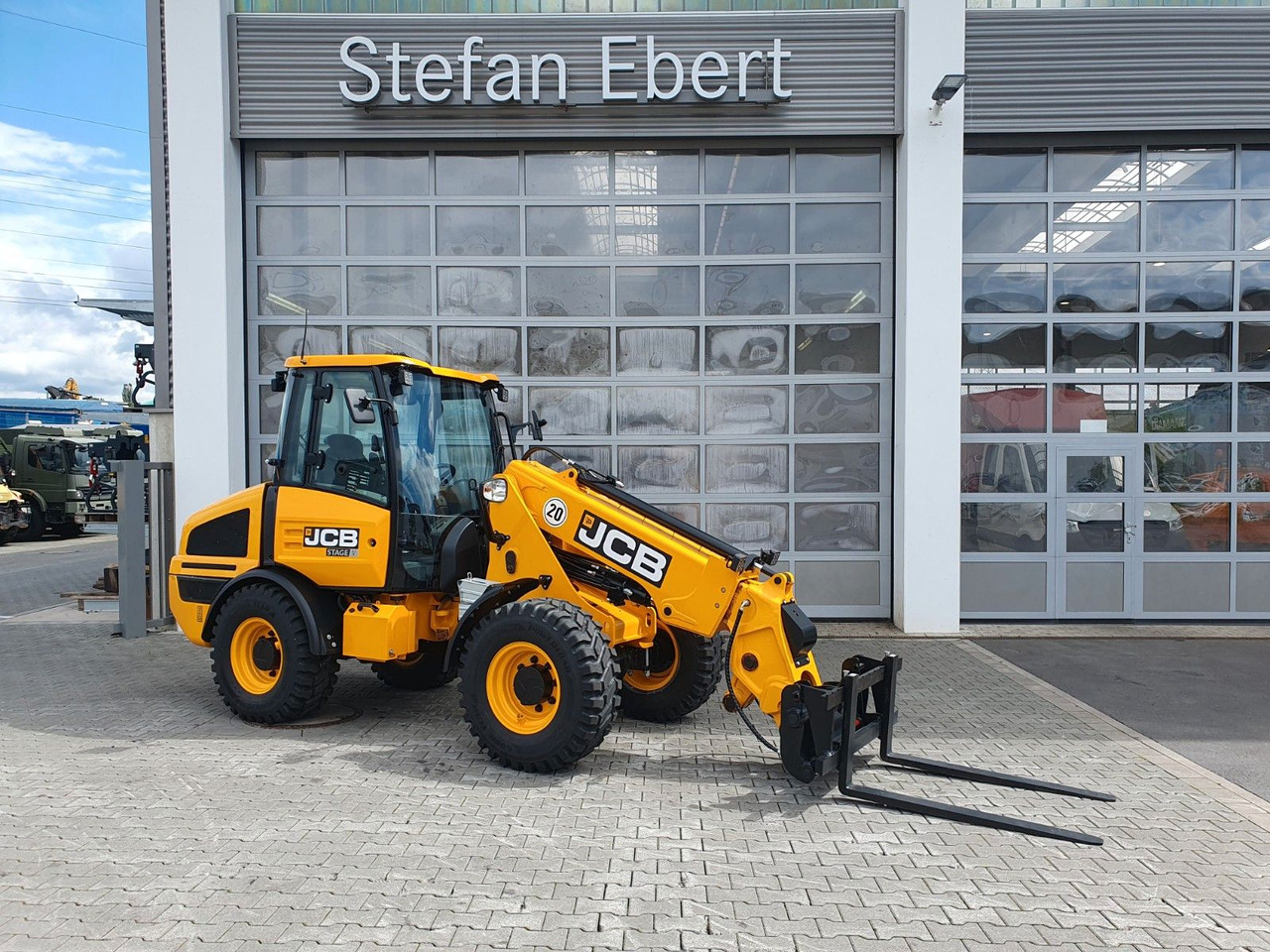 JCB TM 180 SV C / Neufahrzeug / Teleskop / Gabel - Cargadora de ruedas: foto 2 JCB TM 180 SV C / Neufahrzeug / Teleskop / Gabel - Cargadora de ruedas: foto 2