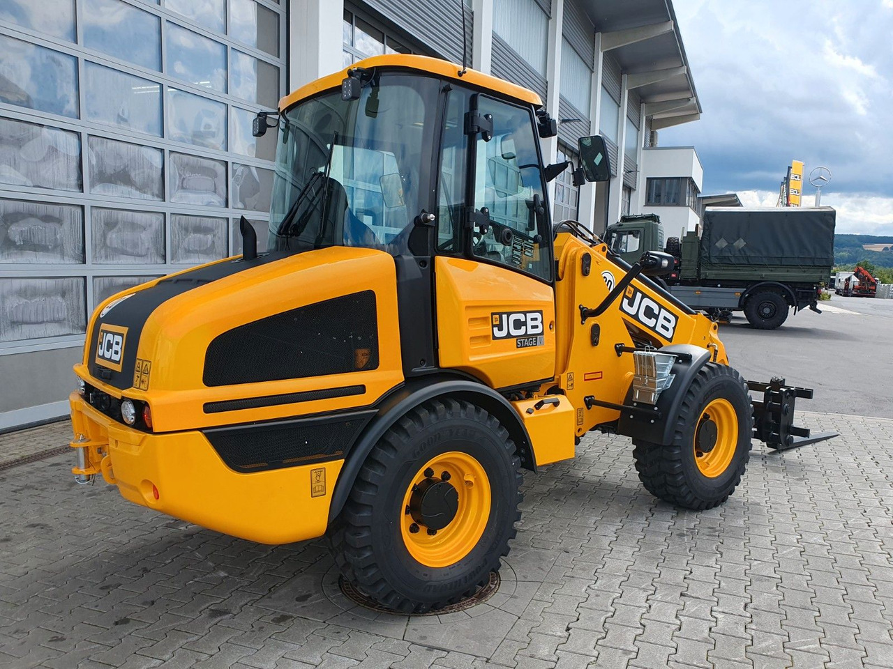 JCB TM 180 SV C / Neufahrzeug / Teleskop / Gabel - Cargadora de ruedas: foto 4 JCB TM 180 SV C / Neufahrzeug / Teleskop / Gabel - Cargadora de ruedas: foto 4