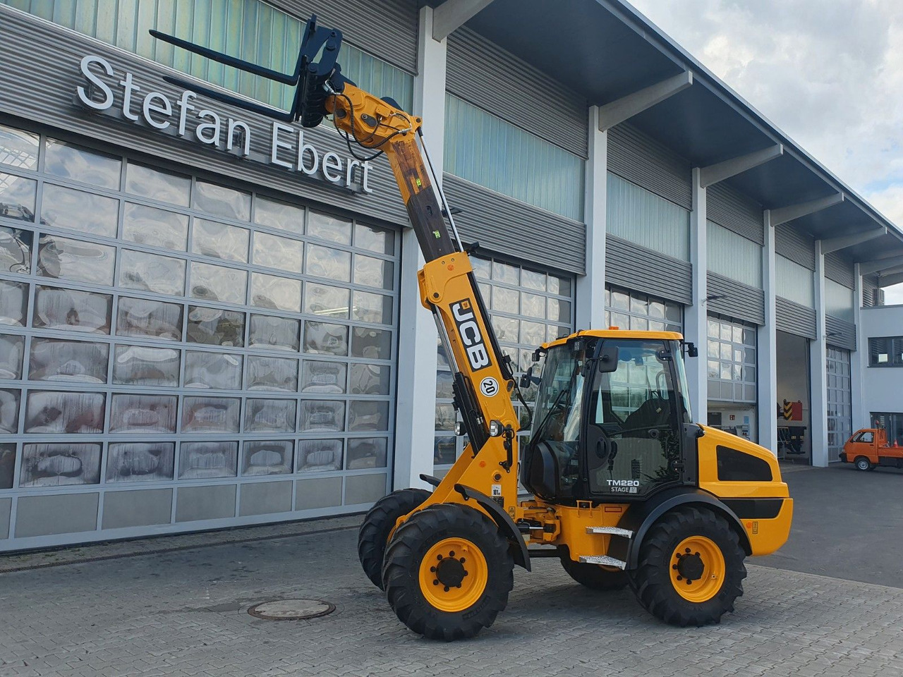 JCB TM 220 SV C / Neufahrzeug / Teleskop / Gabel - Cargadora de ruedas: foto 1 JCB TM 220 SV C / Neufahrzeug / Teleskop / Gabel - Cargadora de ruedas: foto 1