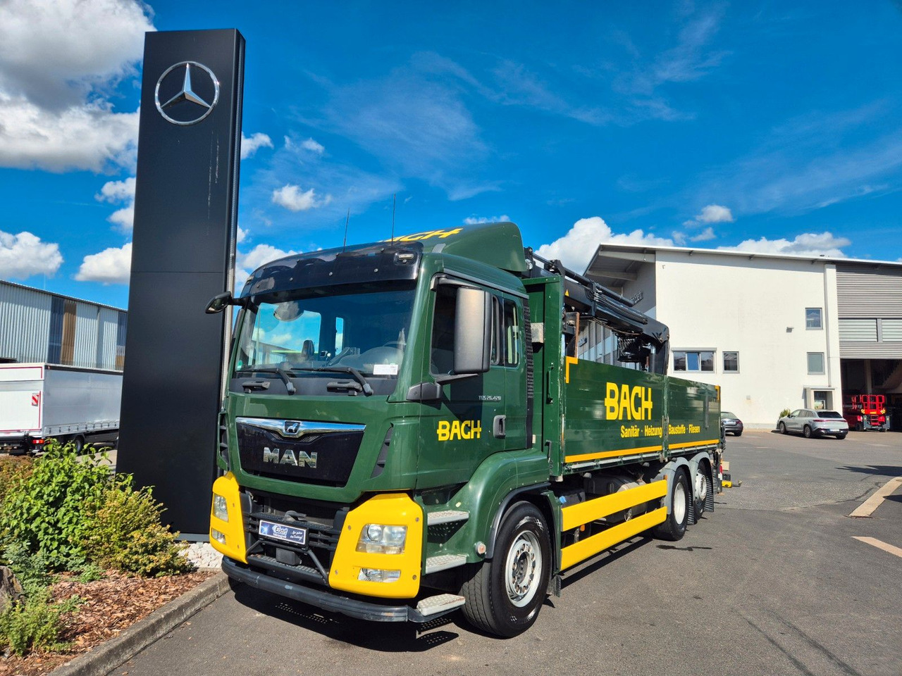 MAN TGS 26.420 6x2-4 LL Hiab 177K PRO 2 Stück - Camión grúa: foto 2 MAN TGS 26.420 6x2-4 LL Hiab 177K PRO 2 Stück - Camión grúa: foto 2