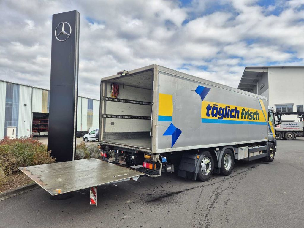 Camión frigorífico MAN TGS 26.440 6x2-2 LL LBW Kamera Lift-+Lenkachse: foto 8 Camión frigorífico MAN TGS 26.440 6x2-2 LL LBW Kamera Lift-+Lenkachse: foto 8