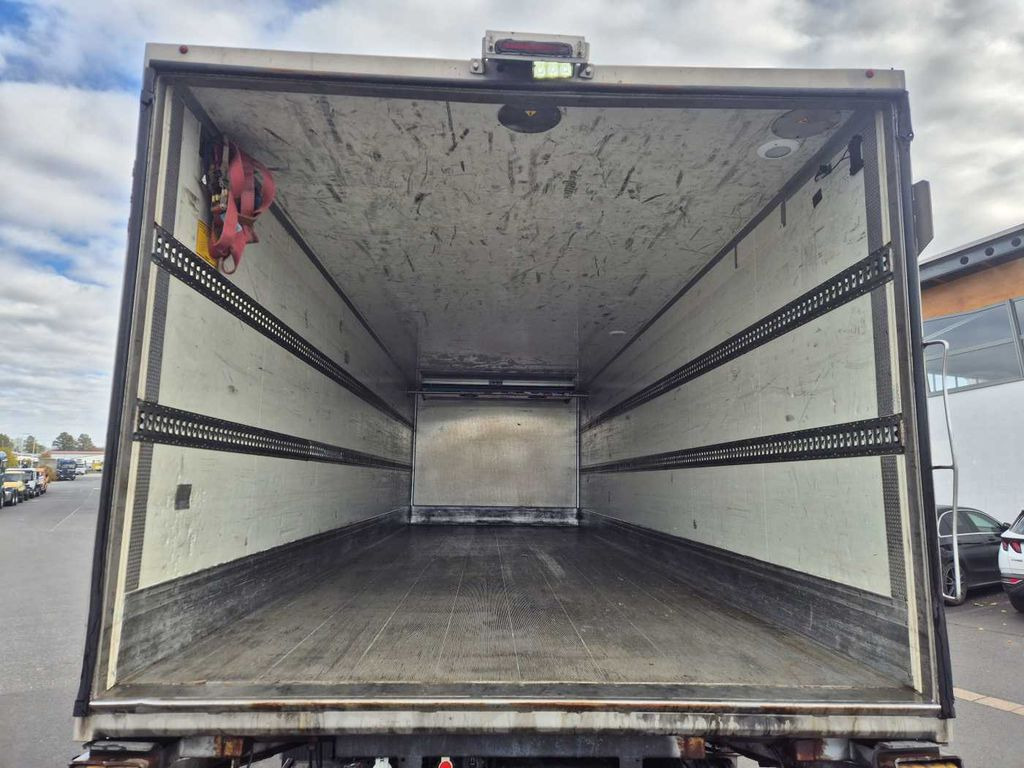 Camión frigorífico MAN TGS 26.440 6x2-2 LL LBW Kamera Lift-+Lenkachse: foto 11 Camión frigorífico MAN TGS 26.440 6x2-2 LL LBW Kamera Lift-+Lenkachse: foto 11