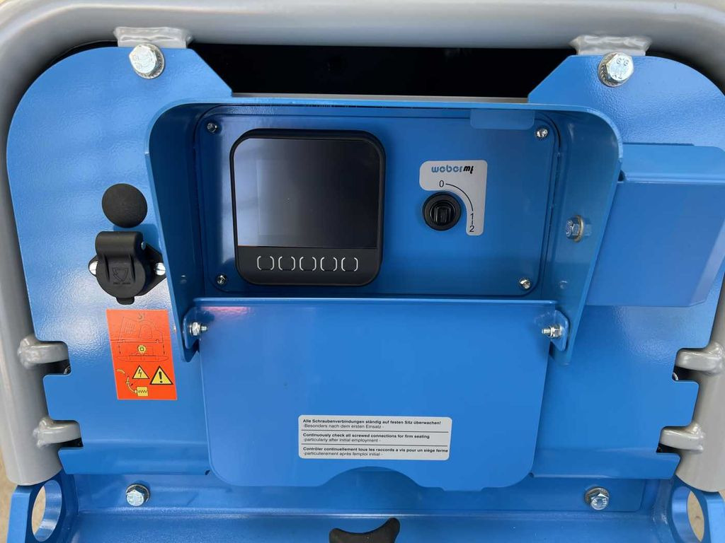 Maquinaria de construcción nuevo Weber CR 9 WSA Hatz-Diesel / 743 kg Rüttelplatte: foto 9 Maquinaria de construcción nuevo Weber CR 9 WSA Hatz-Diesel / 743 kg Rüttelplatte: foto 9