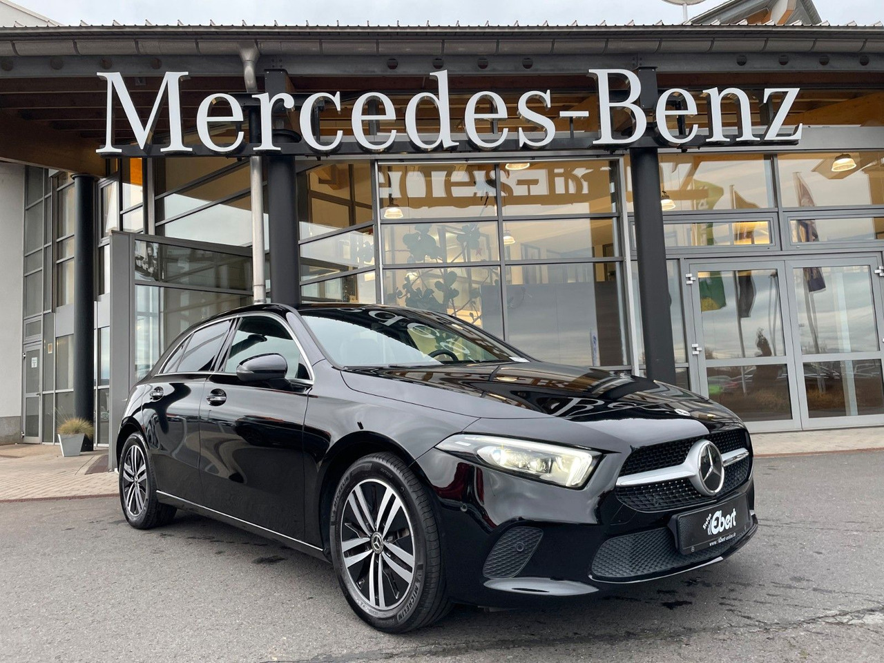 Mercedes-Benz A 200 d Progressive AHK+MBUX+R-Kamera+Distr - Berlina: foto 2 Mercedes-Benz A 200 d Progressive AHK+MBUX+R-Kamera+Distr - Berlina: foto 2