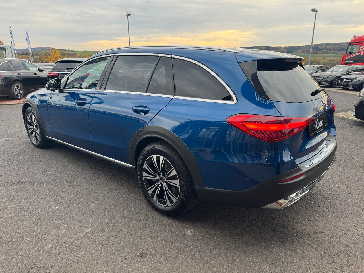 Mercedes-Benz C 200 T All Terrain 4M+Ambiente+360+Augmented - Coche familiar: foto 3 Mercedes-Benz C 200 T All Terrain 4M+Ambiente+360+Augmented - Coche familiar: foto 3