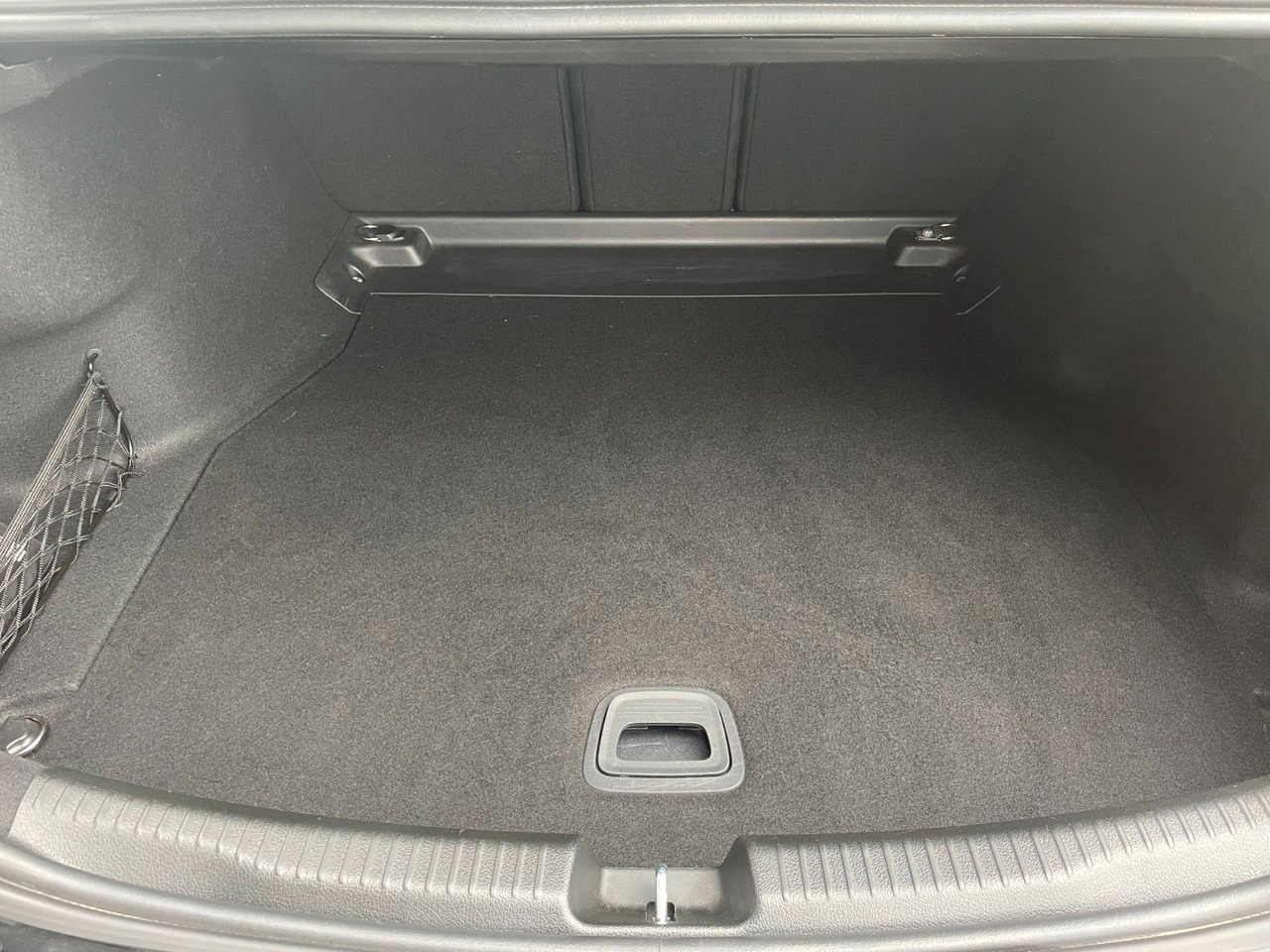 Mercedes-Benz C 200 d AVANTGARDE LED+AHK+R-Kamera+MBUX+ - Berlina: foto 5 Mercedes-Benz C 200 d AVANTGARDE LED+AHK+R-Kamera+MBUX+ - Berlina: foto 5